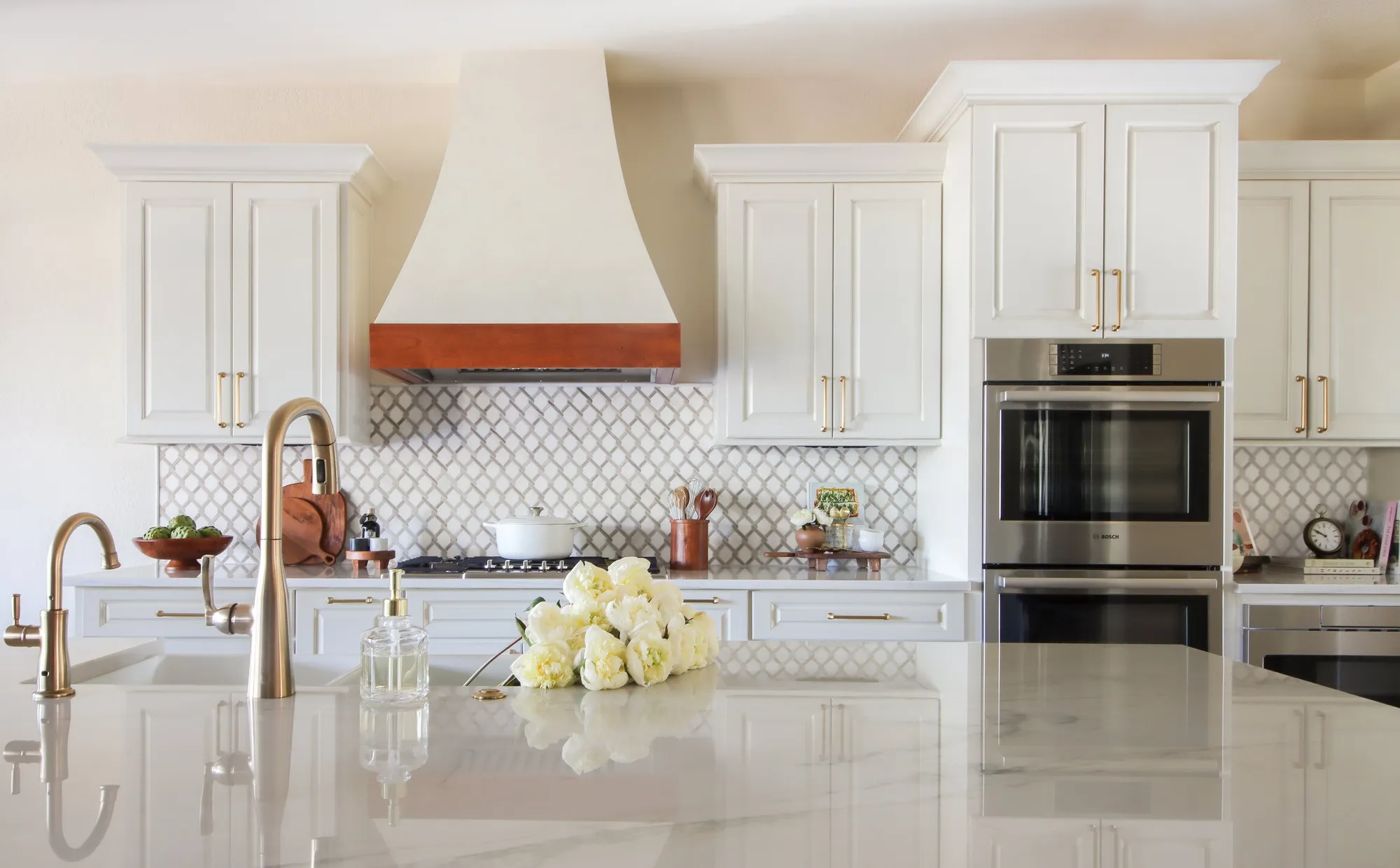 The Great Countertop Debate: Marble vs. Quartz vs. Granite
