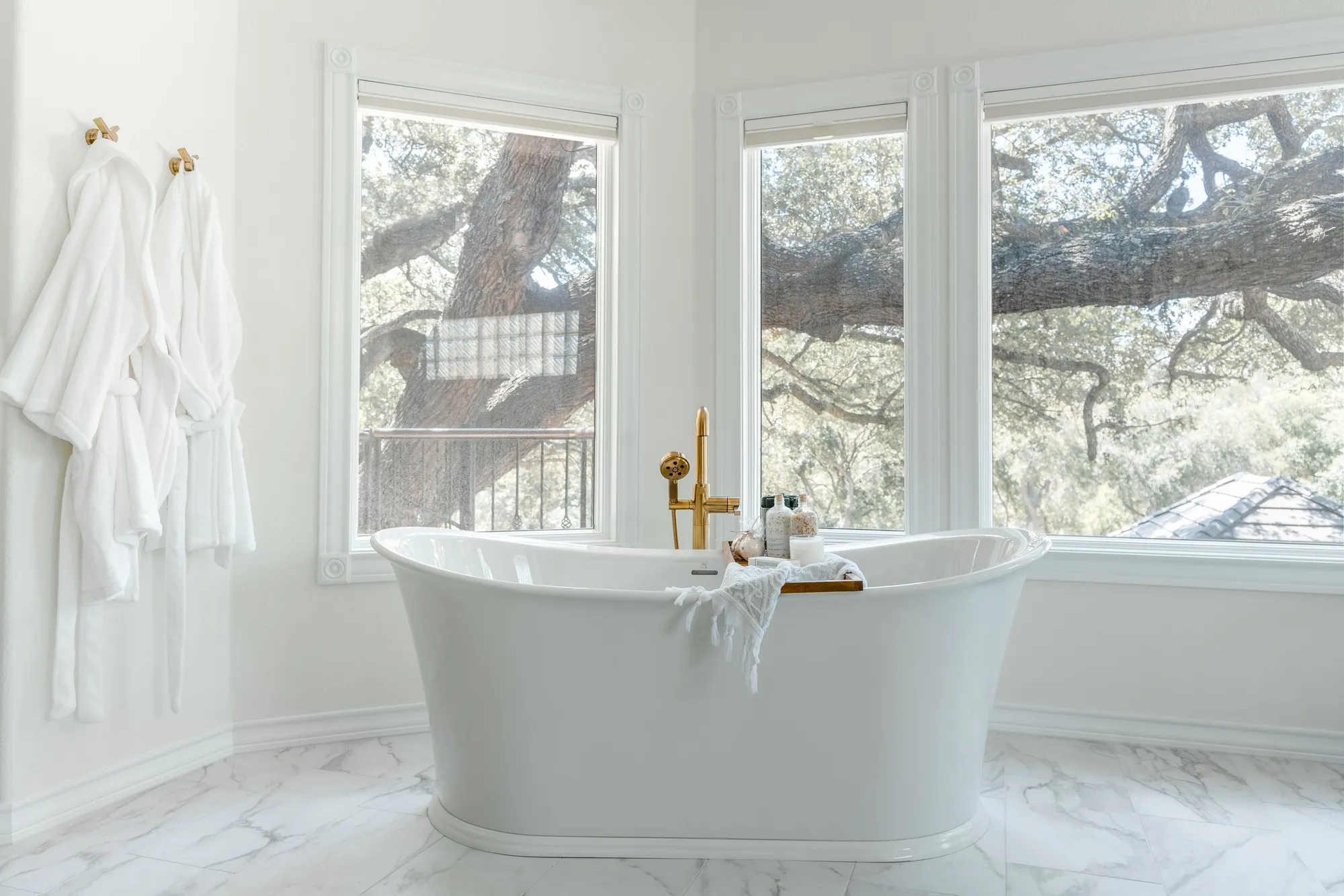 Transform Your Bathroom Into a Spa Retreat: Features to Include in Your Remodel