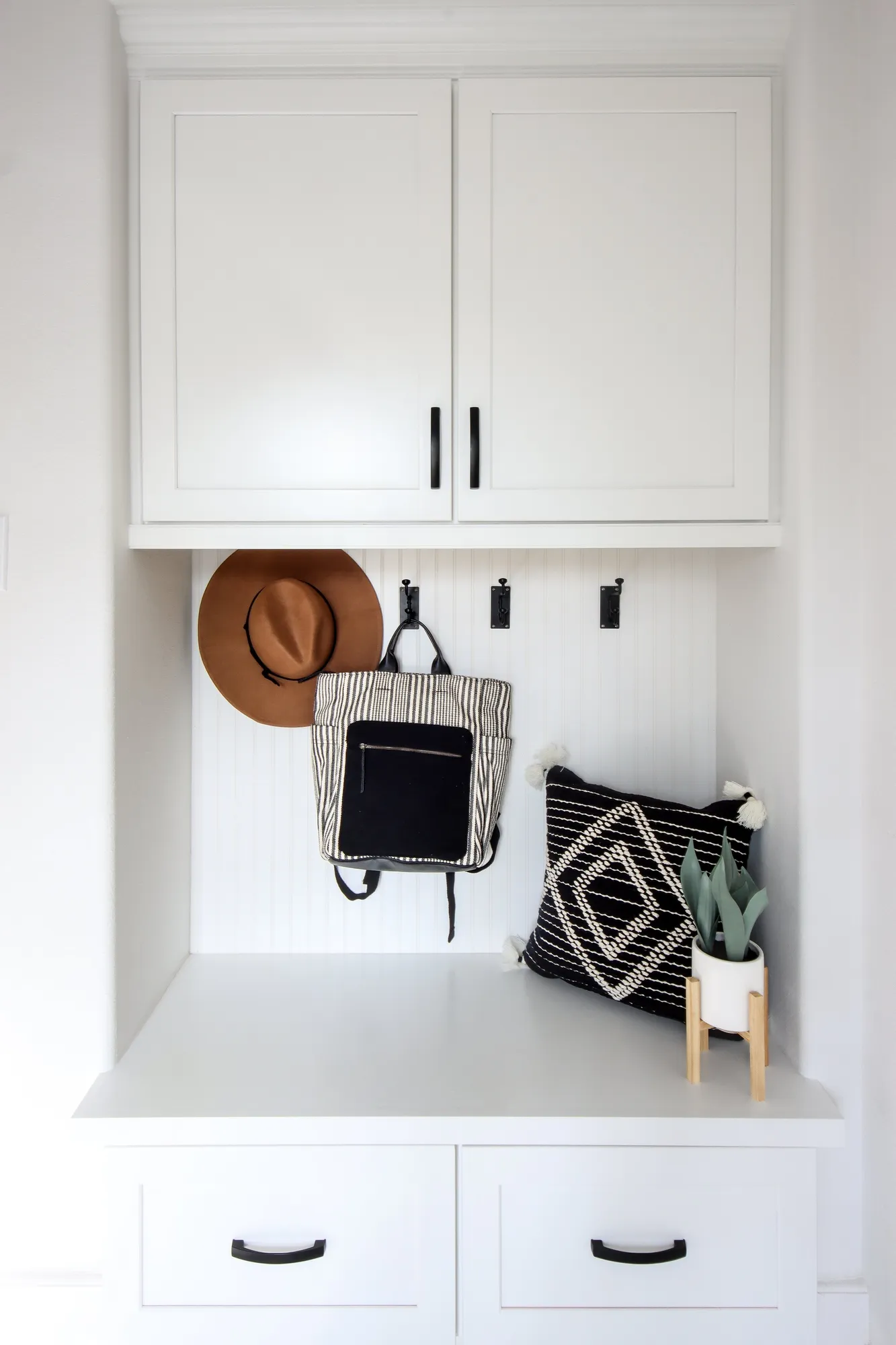 4 Tips for a Beautiful Designed Entryway
