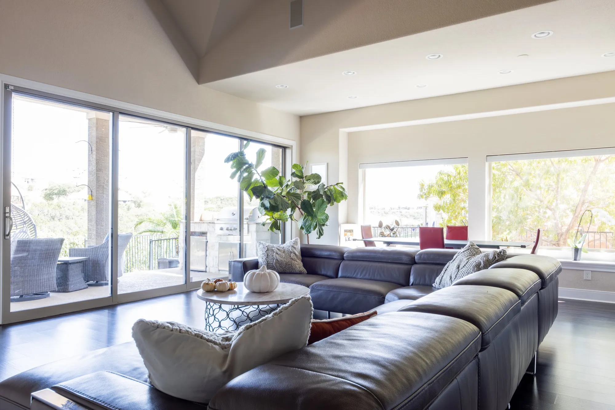 Maximizing Natural Light in Your Home & Kitchen Design