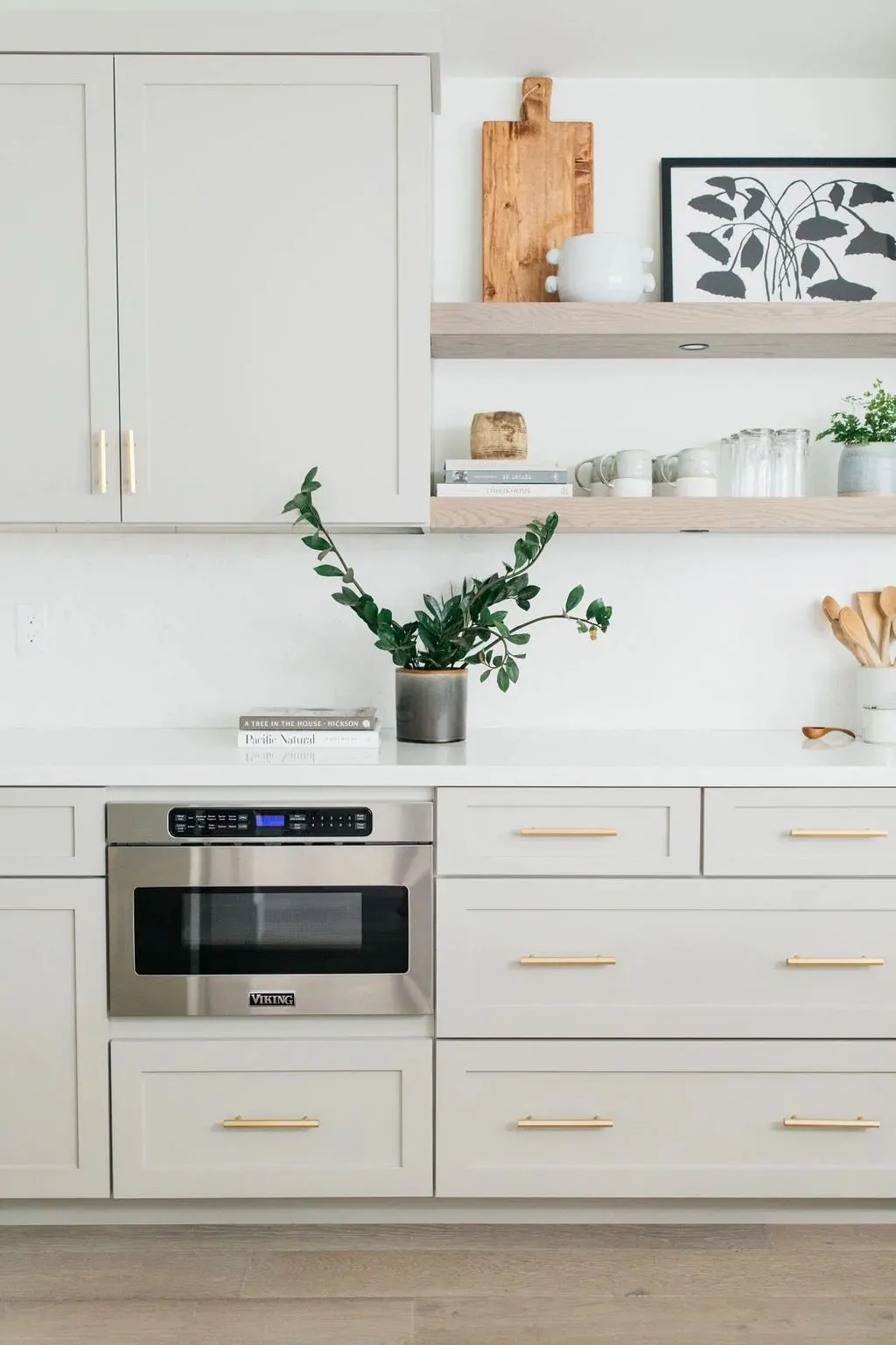 Our Top 5 Favorite Greige Paint Colors!