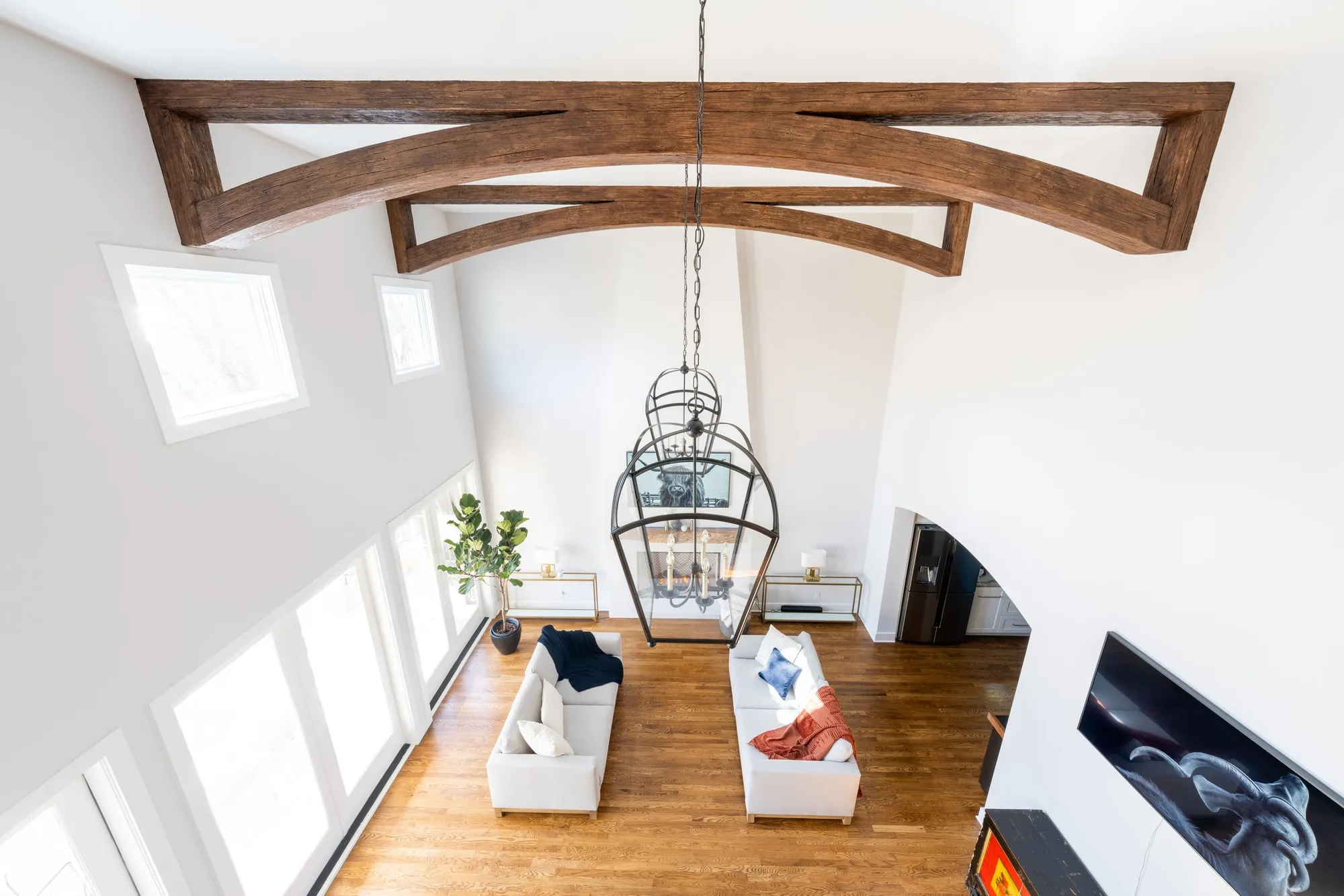 Why You Should Consider High Ceilings: The Hidden Benefits of Vertical Space