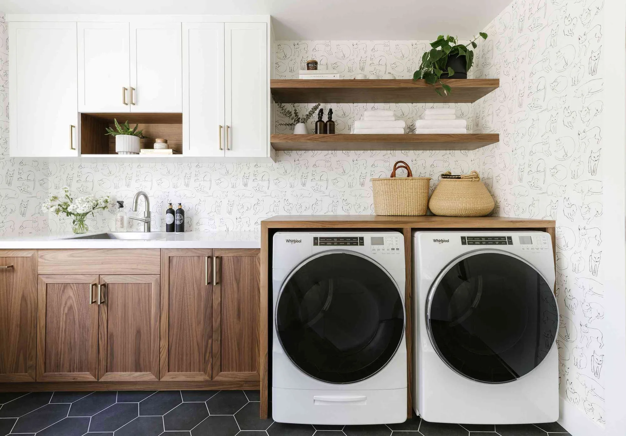 Taking Your Laundry Room from Ordinary to Luxury